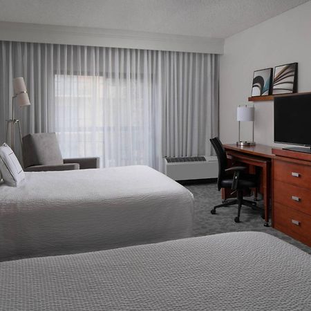 Courtyard By Marriott Jacksonville At The Mayo Clinic Campus/Beaches Dış mekan fotoğraf