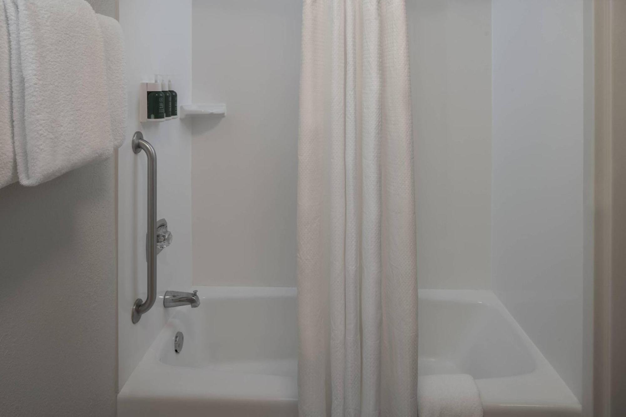 Courtyard By Marriott Jacksonville At The Mayo Clinic Campus/Beaches Dış mekan fotoğraf